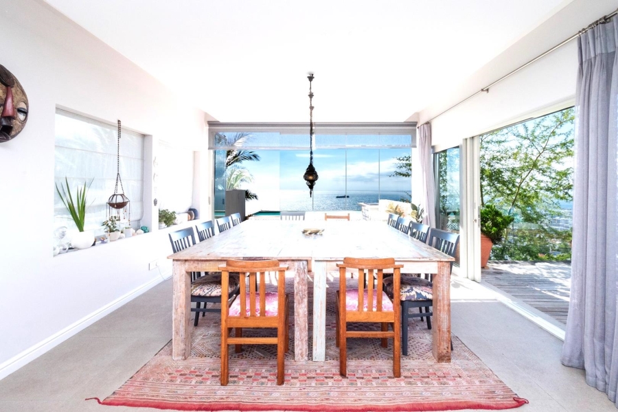 3 Bedroom Property for Sale in Fresnaye Western Cape